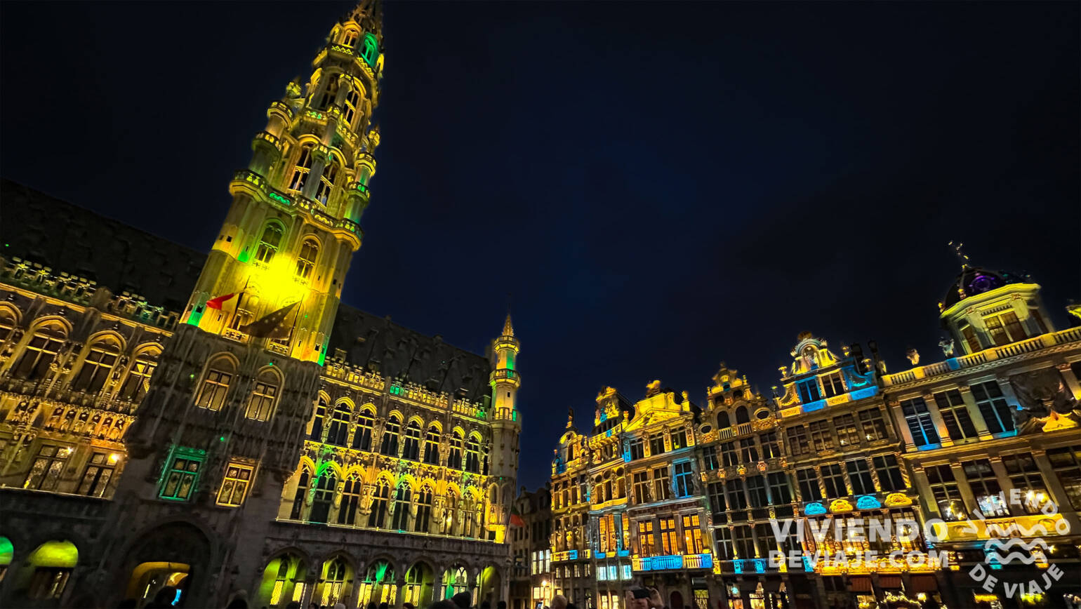 Luci della Grand Place di Bruxelles a Natale