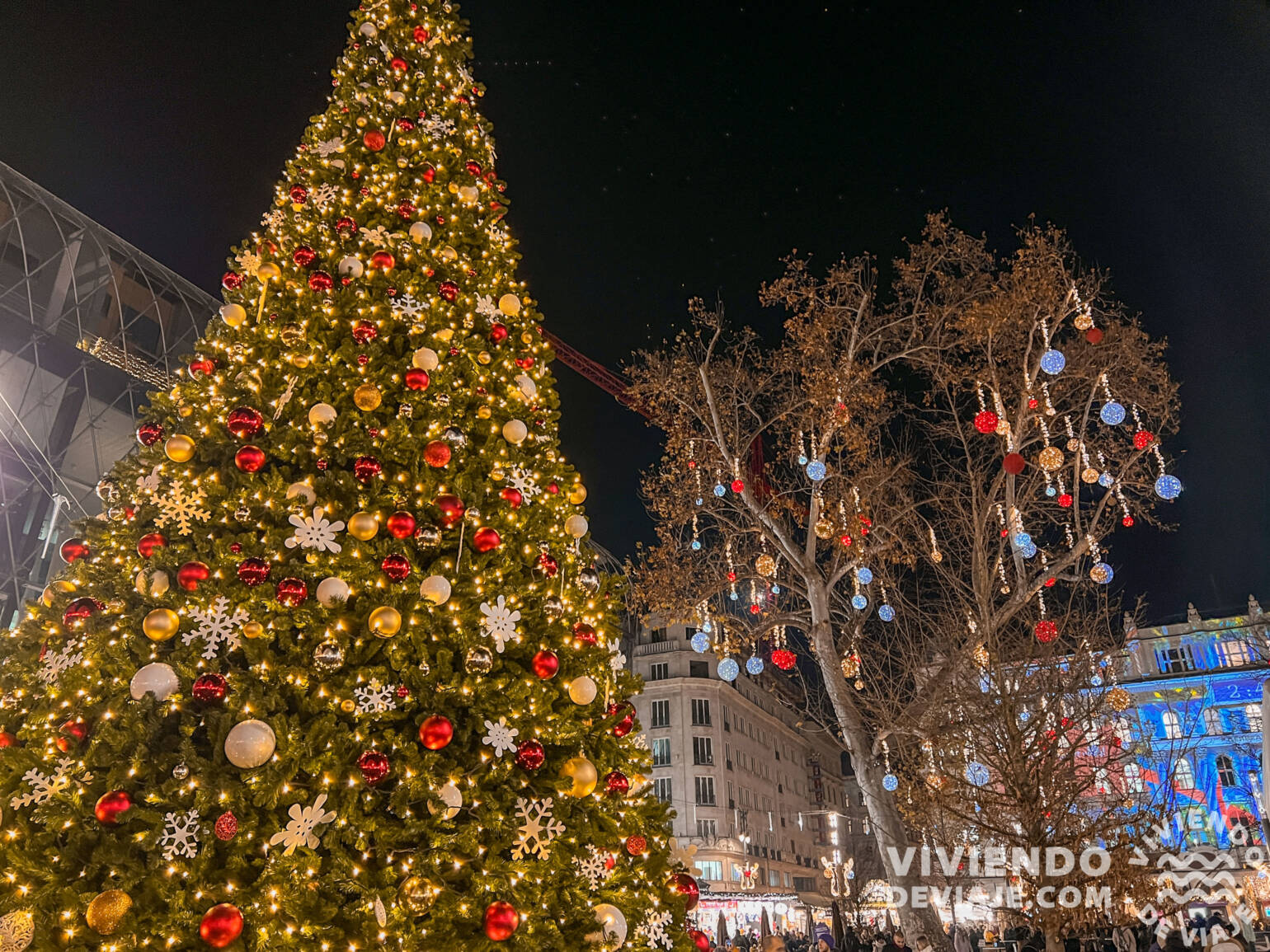 Mercado de Navidad de la Plaza Vörösmarty - Budapest en Navidad