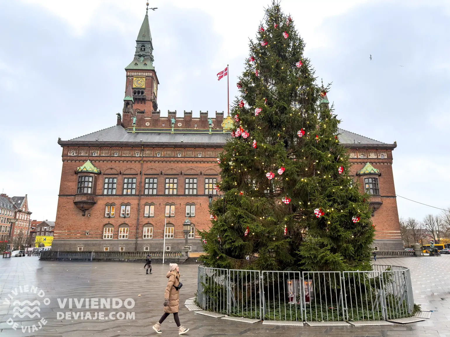 Árbol de Navidad de la Plaza del Ayuntamiento de Copenhague