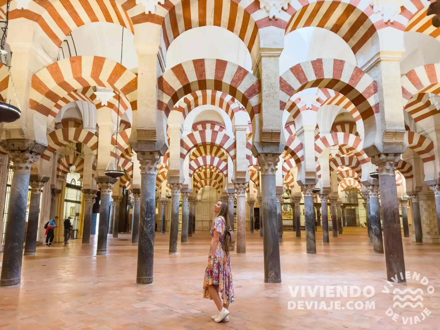 Alojarse junto a la Mezquita-Catedral de Córdoba
