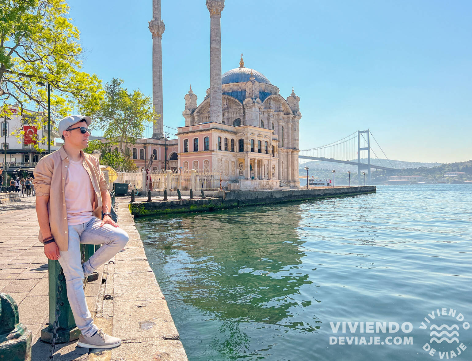 Mezquita de Ortaköy en Estambul