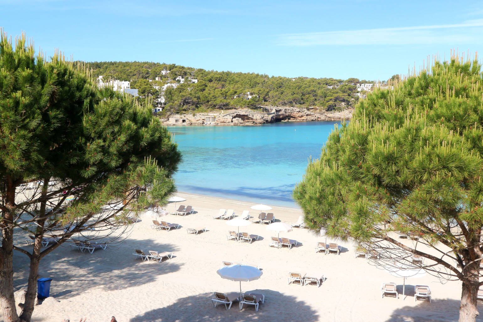 Dónde alojarse en Ibiza, Cala Portinatx