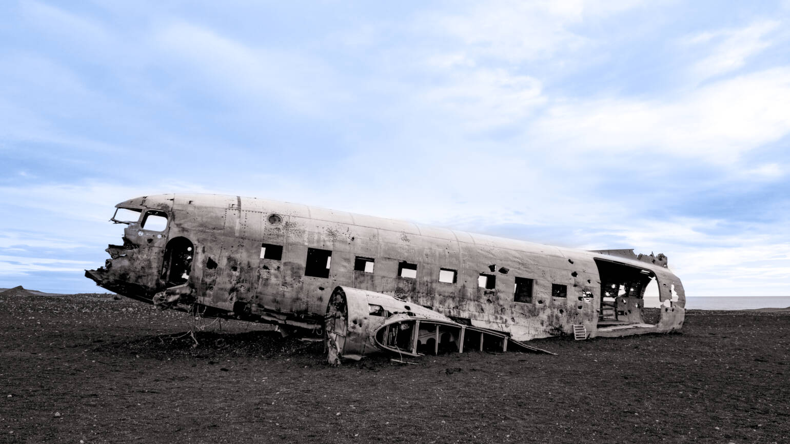 Avión americano DC-3 abandonado - Sur de Islandia