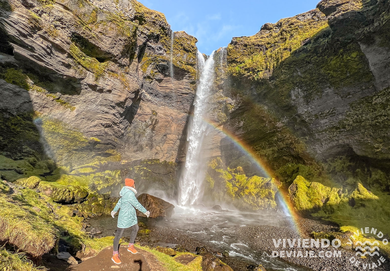 Qué ver en el sur de Islandia - Cascada Kvernufoss