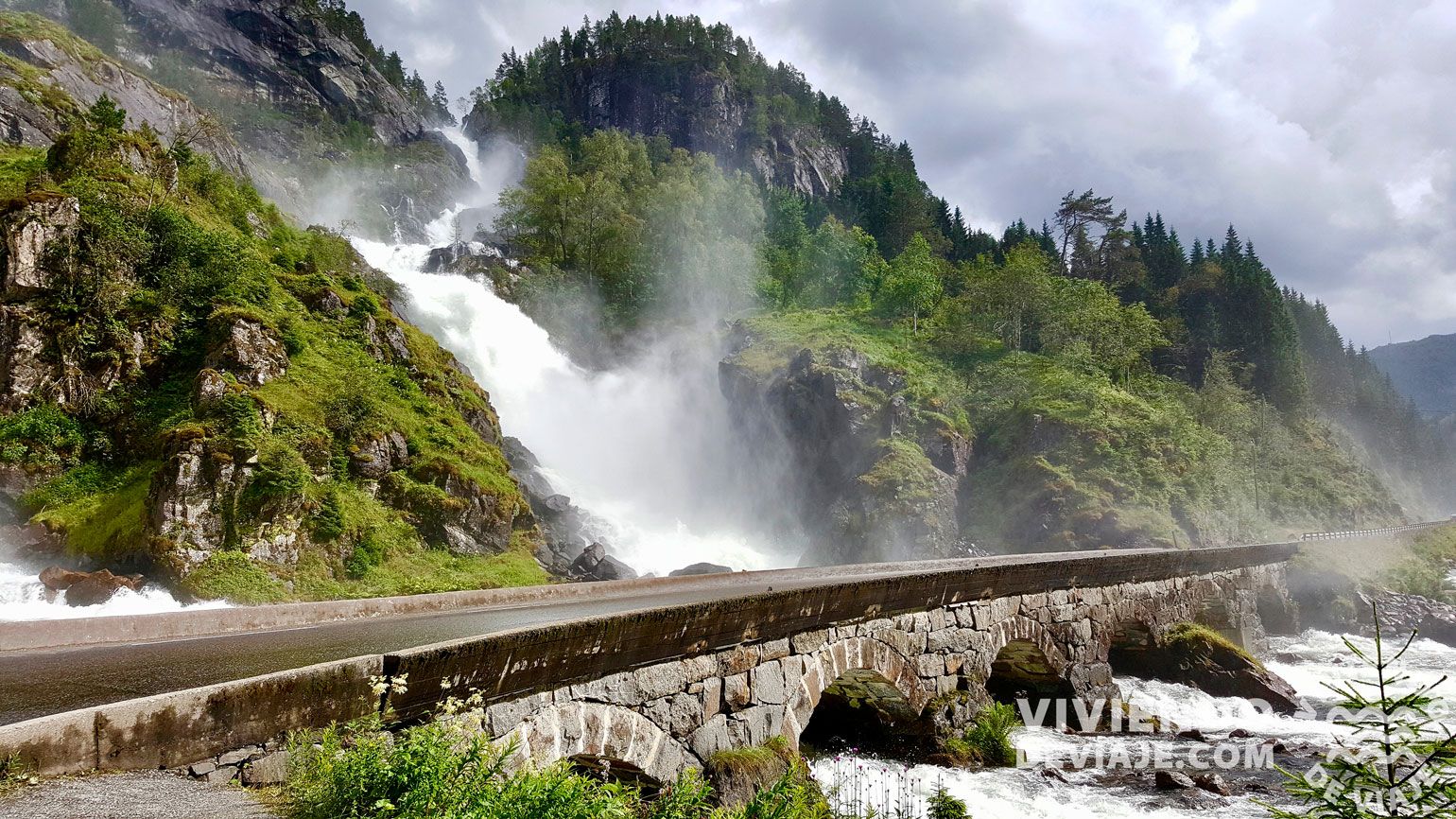 Cascada Latefossen