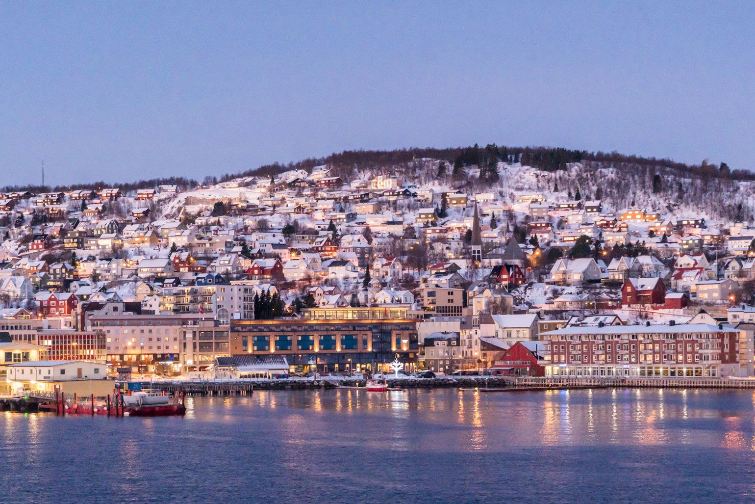 Tromso, una de las ciudades imprescindibles que ver en Noruega