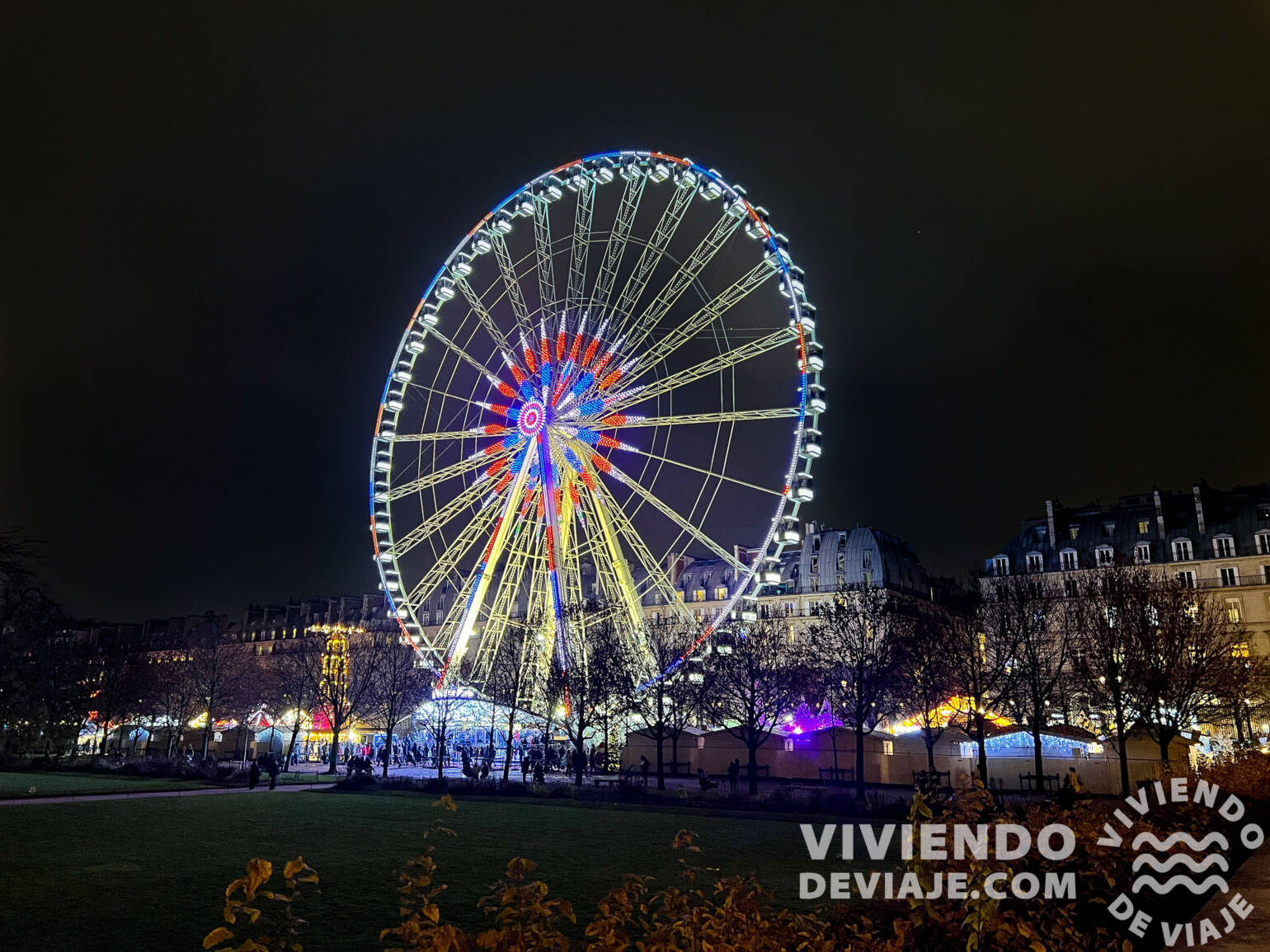 La Magie de Noël, noria del mercado de Navidad del Jardín de las Tullerías