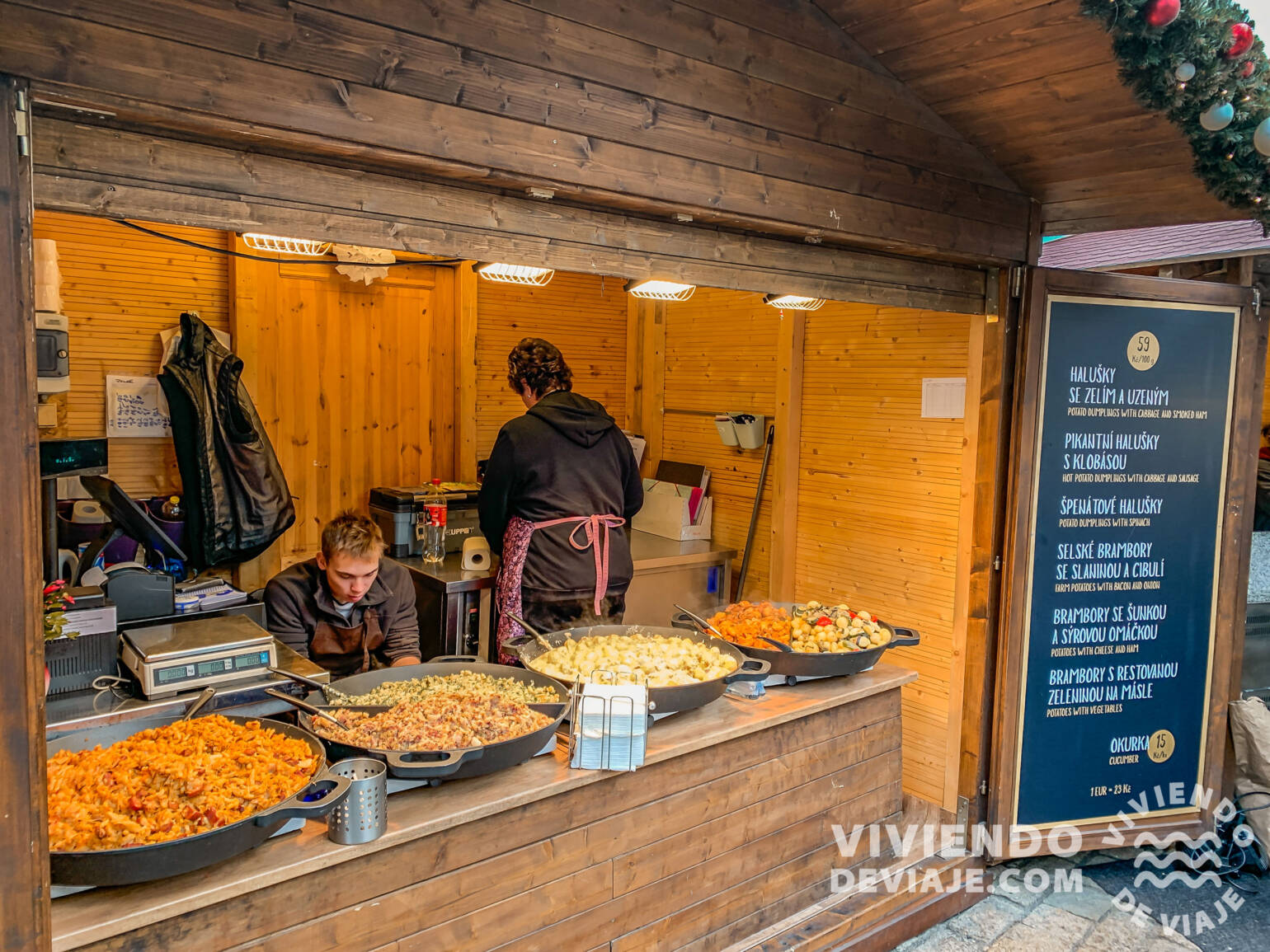 Comida en los mercados navideños de Praga