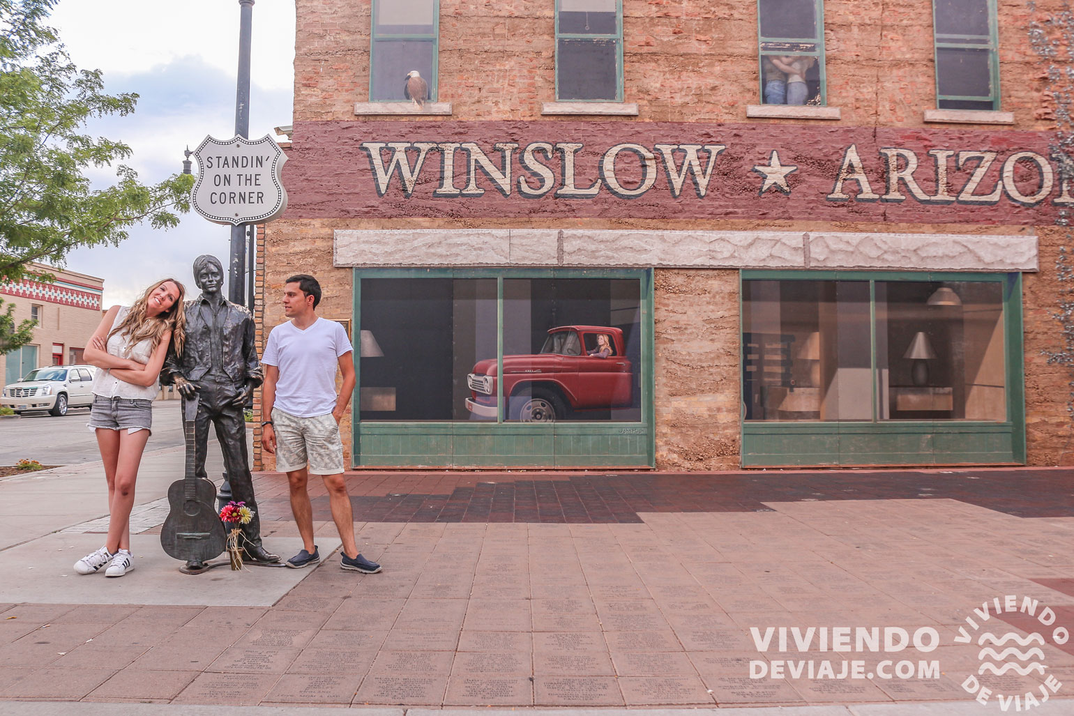 Standin' on the Corner | Winslow, Ruta 66